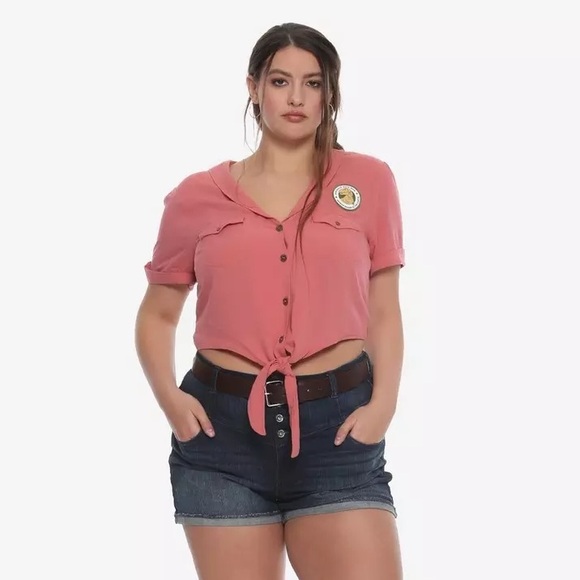 Jurassic Park Ellie Tie-Front Crop Woven Button-Up Plus Size (3X | Pink) - Picture 3 of 14